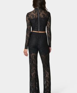Odditythreads.shop0a093f4bc0 2
